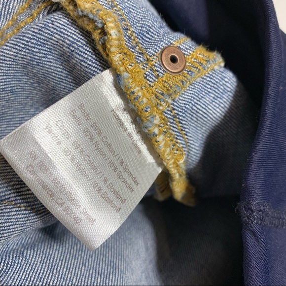 NEW Ingrid and Isabel Mia boyfriend cross panel maternity jeans - Picture 7 of 10